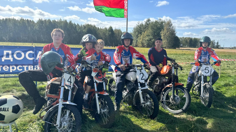 Бобруйская ООС ДОСААФ приняла участие в юбилейном мероприятии Могилевского аэроклуба